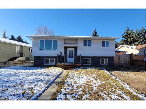 82 Westview Drive, Sylvan Lake, AB - Outdoor