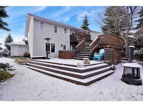 92 Perry Drive, Sylvan Lake, AB - Outdoor