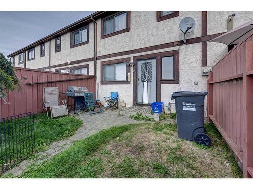 77 Baile Close North, Red Deer, AB - Outdoor With Exterior