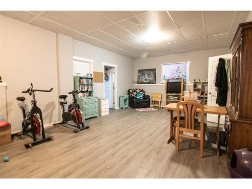 1 Murphy Close, Blackfalds, AB - Indoor Photo Showing Gym Room