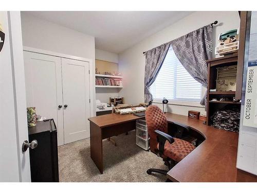 1 Murphy Close, Blackfalds, AB - Indoor Photo Showing Office