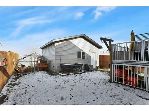 38 Valmont Street, Blackfalds, AB - Outdoor With Exterior