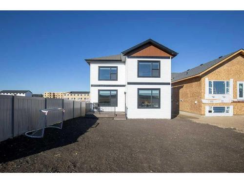 16 Ian Way, Sylvan Lake, AB - Outdoor