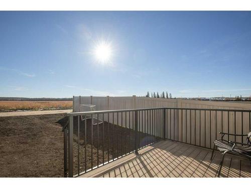 16 Ian Way, Sylvan Lake, AB - Outdoor