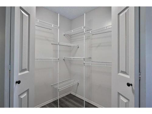 4820 55 Avenue, Camrose, AB - Indoor With Storage