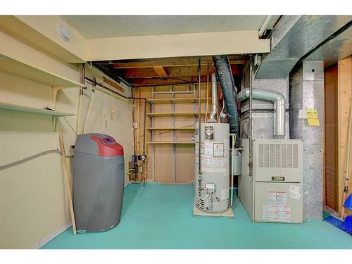 1809 26 Avenue, Delburne, AB - Indoor Photo Showing Basement