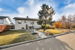 2229 20 Avenue  Bowden, AB T0M 0K0
