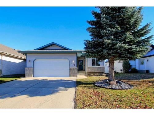 112 Archibald Crescent, Red Deer, AB - Outdoor With Facade