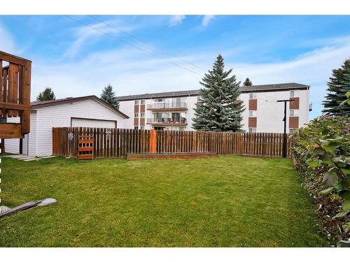 5608 56A Avenue, Rocky Mountain House, AB - Outdoor