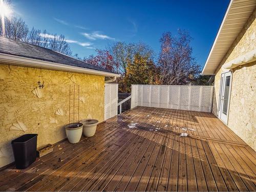 815 8 Street North, Three Hills, AB - Outdoor With Deck Patio Veranda