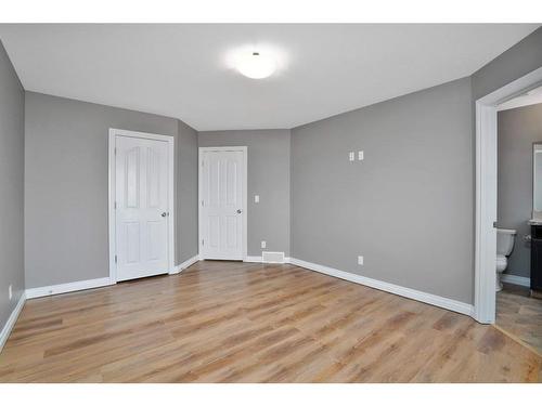 656 Robinson Avenue, Penhold, AB - Indoor Photo Showing Other Room