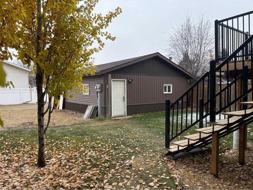 A/B-5333 76 Street, Red Deer, AB - Outdoor With Exterior