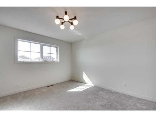 12 Ian Way, Sylvan Lake, AB - Indoor Photo Showing Other Room