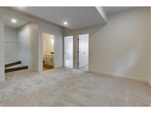 12 Ian Way, Sylvan Lake, AB - Indoor Photo Showing Other Room