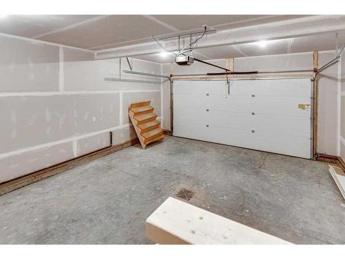 12 Ian Way, Sylvan Lake, AB - Indoor Photo Showing Garage