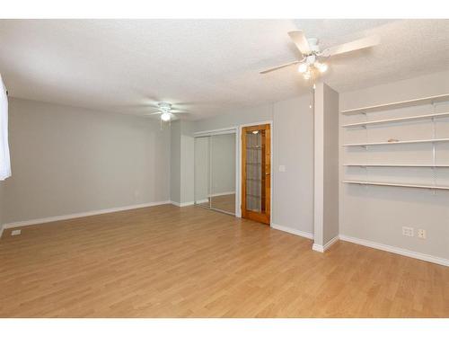 4515 48 Street, Innisfail, AB - Indoor Photo Showing Other Room