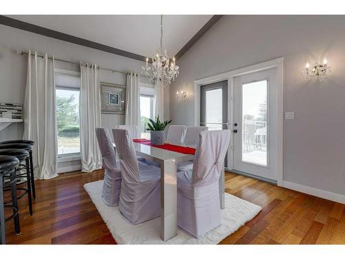 148 Iverson Close, Red Deer, AB - Indoor Photo Showing Dining Room