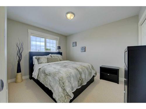 136 Ammeter Crescent, Red Deer, AB - Indoor Photo Showing Bedroom