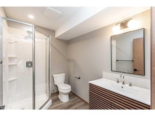 63 Addinell Close, Red Deer, AB - Indoor Photo Showing Bathroom