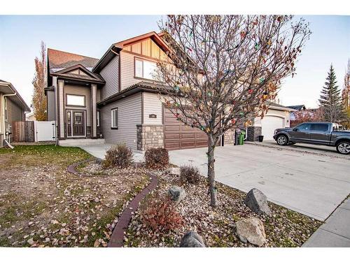 100 Vincent Close, Red Deer, AB - Outdoor With Facade