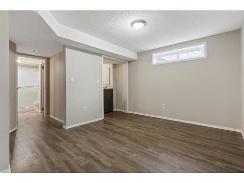 112 Sanden Street, Bawlf, AB - Indoor