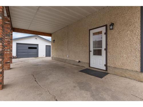 112 Sanden Street, Bawlf, AB - Outdoor With Exterior