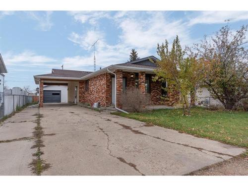 112 Sanden Street, Bawlf, AB - Outdoor