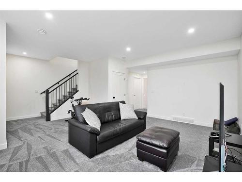 4918 58 Avenue, Rimbey, AB - Indoor Photo Showing Living Room