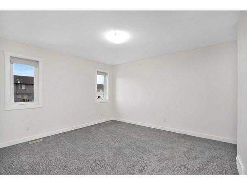 28 Almond Crescent, Blackfalds, AB - Indoor Photo Showing Other Room