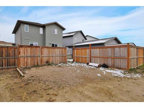 28 Almond Crescent, Blackfalds, AB - Outdoor