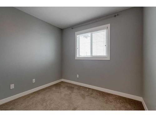 164 Hampton Close, Penhold, AB - Indoor Photo Showing Other Room