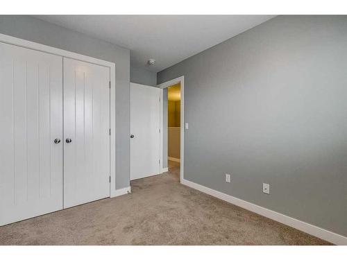 164 Hampton Close, Penhold, AB - Indoor Photo Showing Other Room