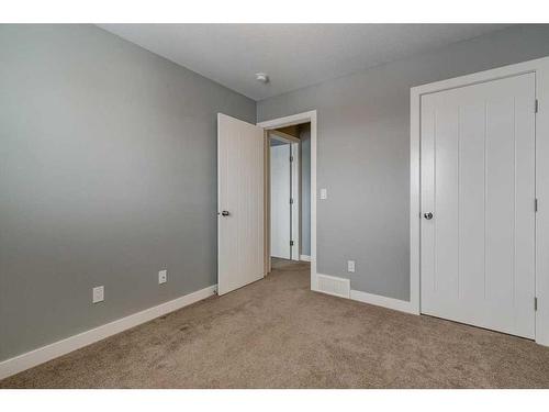 164 Hampton Close, Penhold, AB - Indoor Photo Showing Other Room