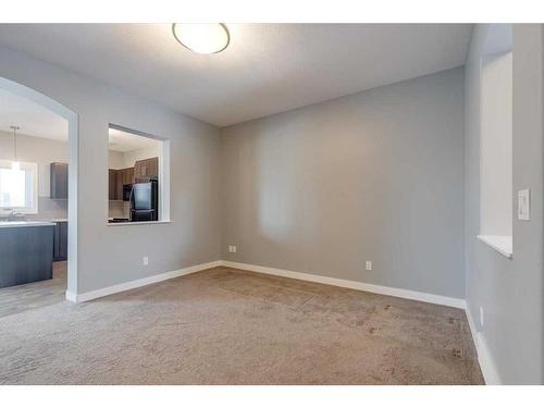 164 Hampton Close, Penhold, AB - Indoor Photo Showing Other Room