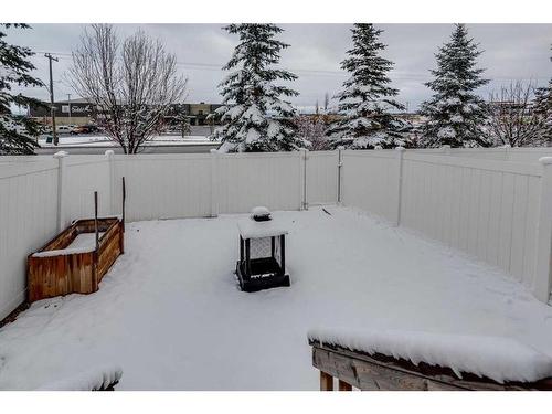 164 Hampton Close, Penhold, AB - Outdoor