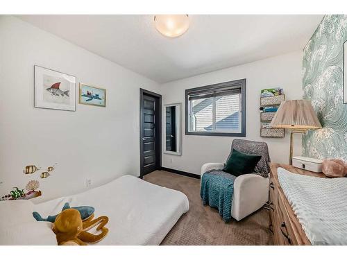 2 Grove Close, Red Deer, AB - Indoor Photo Showing Bedroom