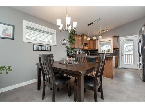 80 Trimble Close, Red Deer, AB - Indoor Photo Showing Dining Room