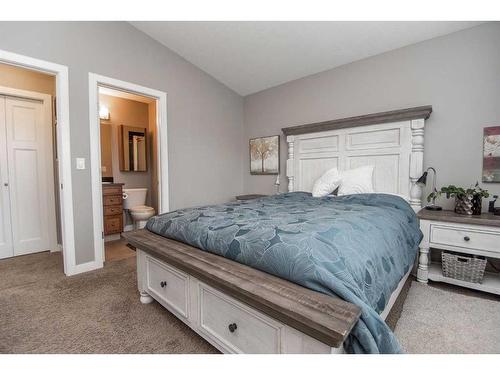 80 Trimble Close, Red Deer, AB - Indoor Photo Showing Bedroom