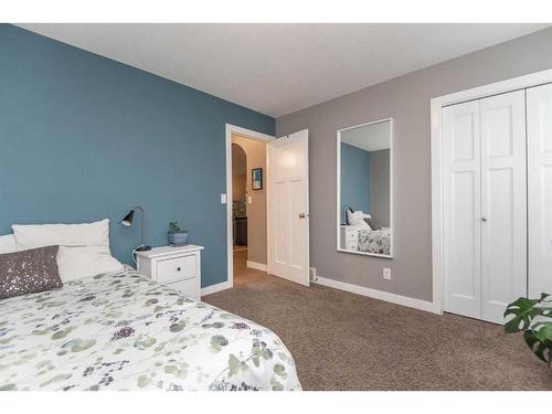 80 Trimble Close, Red Deer, AB - Indoor Photo Showing Bedroom