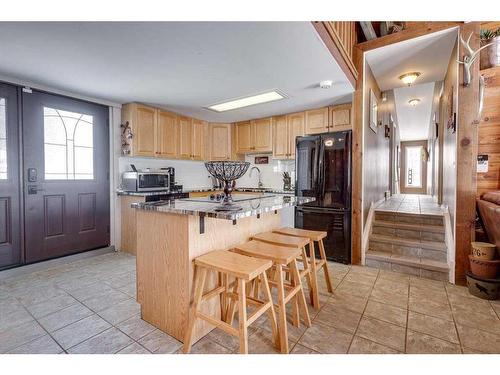 217-36078 Range Road 245 A, Rural Red Deer County, AB - Indoor Photo Showing Kitchen