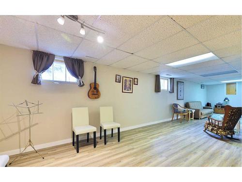 113 Vrolson Road, Bawlf, AB - Indoor