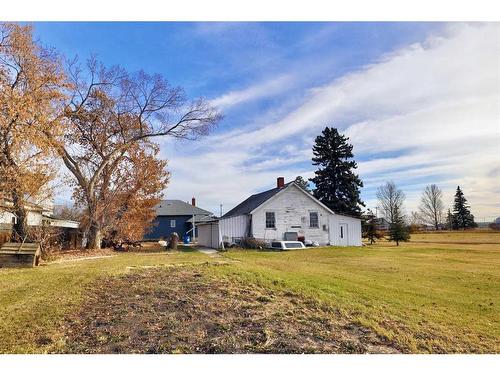 113 Vrolson Road, Bawlf, AB - Outdoor