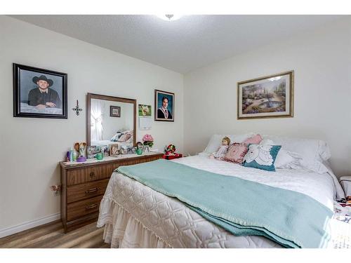 5416 50 Street, Rimbey, AB - Indoor Photo Showing Bedroom