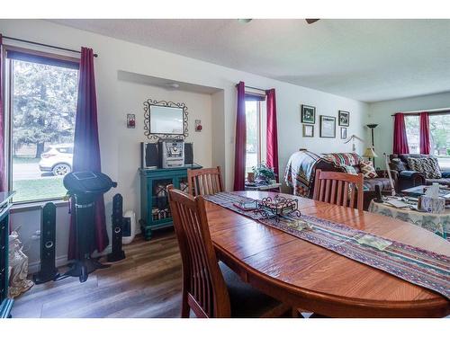 5416 50 Street, Rimbey, AB - Indoor Photo Showing Dining Room