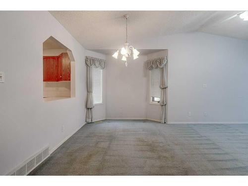 37 Liberty Close, Lacombe, AB - Indoor Photo Showing Other Room