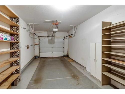 37 Liberty Close, Lacombe, AB - Indoor Photo Showing Garage