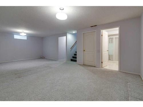 37 Liberty Close, Lacombe, AB - Indoor