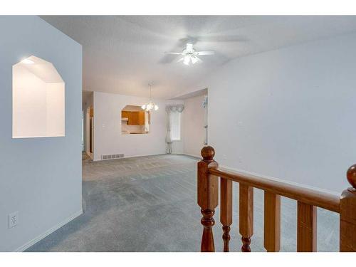 37 Liberty Close, Lacombe, AB -  Photo Showing Other Room