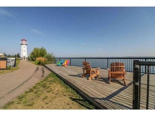 108-5210 Lakeshore Drive, Sylvan Lake, AB - Outdoor