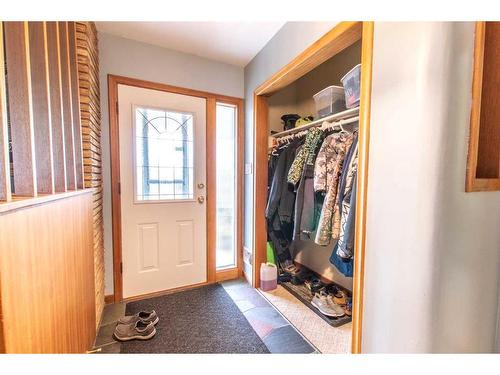 4607 55 Street, Stettler, AB - Indoor Photo Showing Other Room